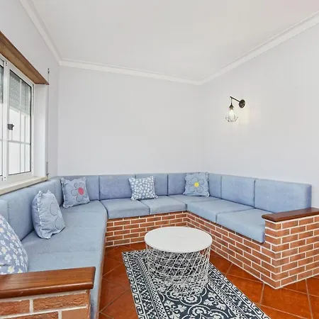 Sunrise Terrace Apartment Peniche